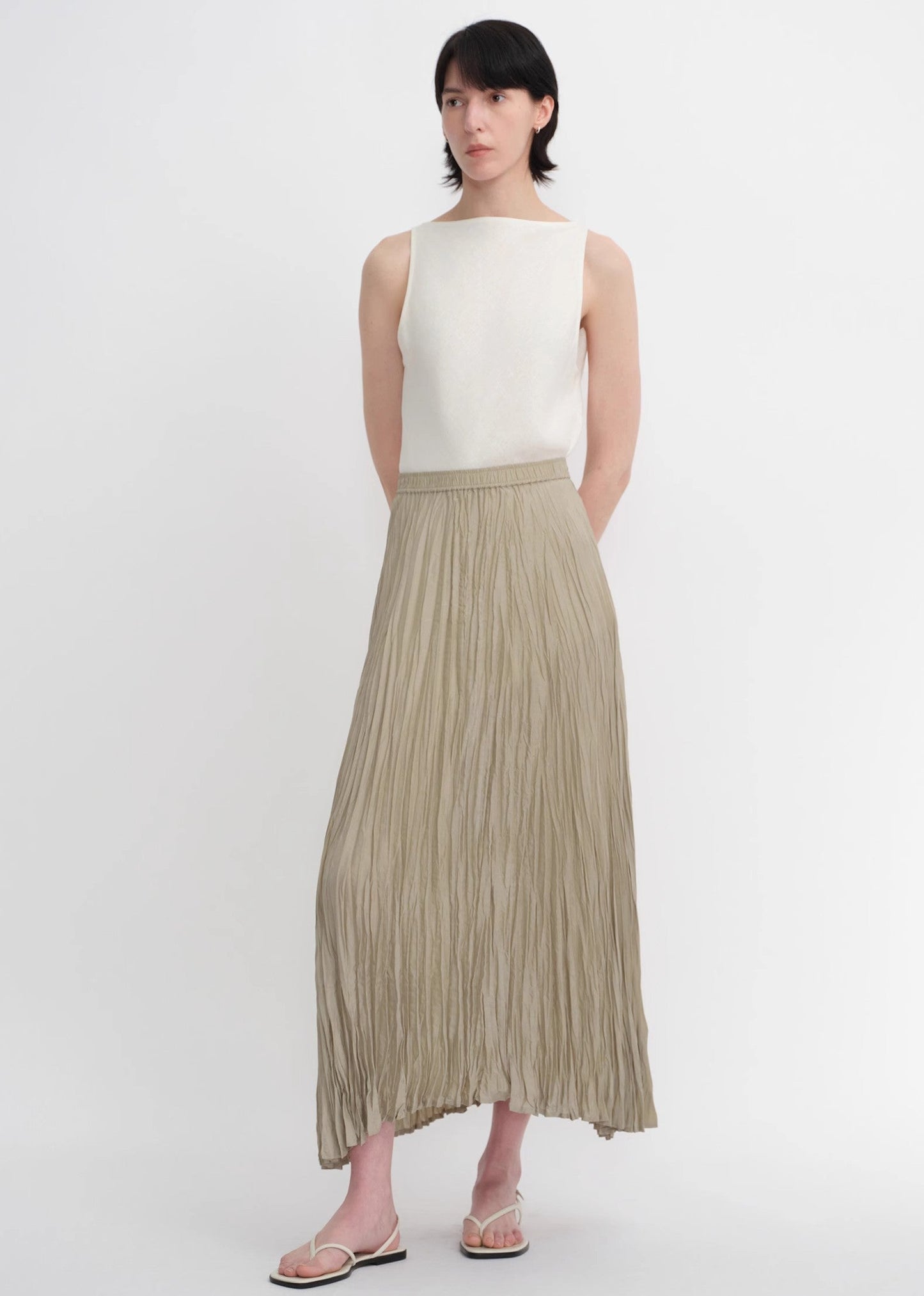 Mulberry silk custom pleated irregular hem skirt for women