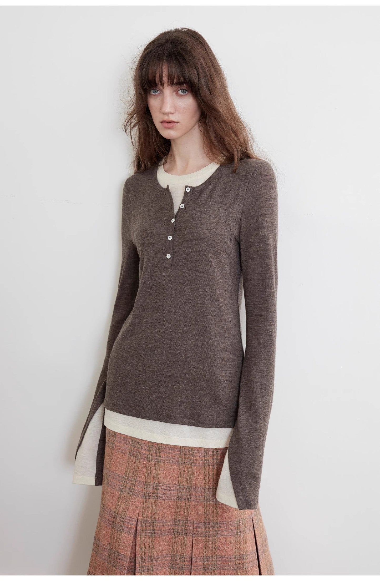 Elastic skin-friendly Henley Layered women's sweater