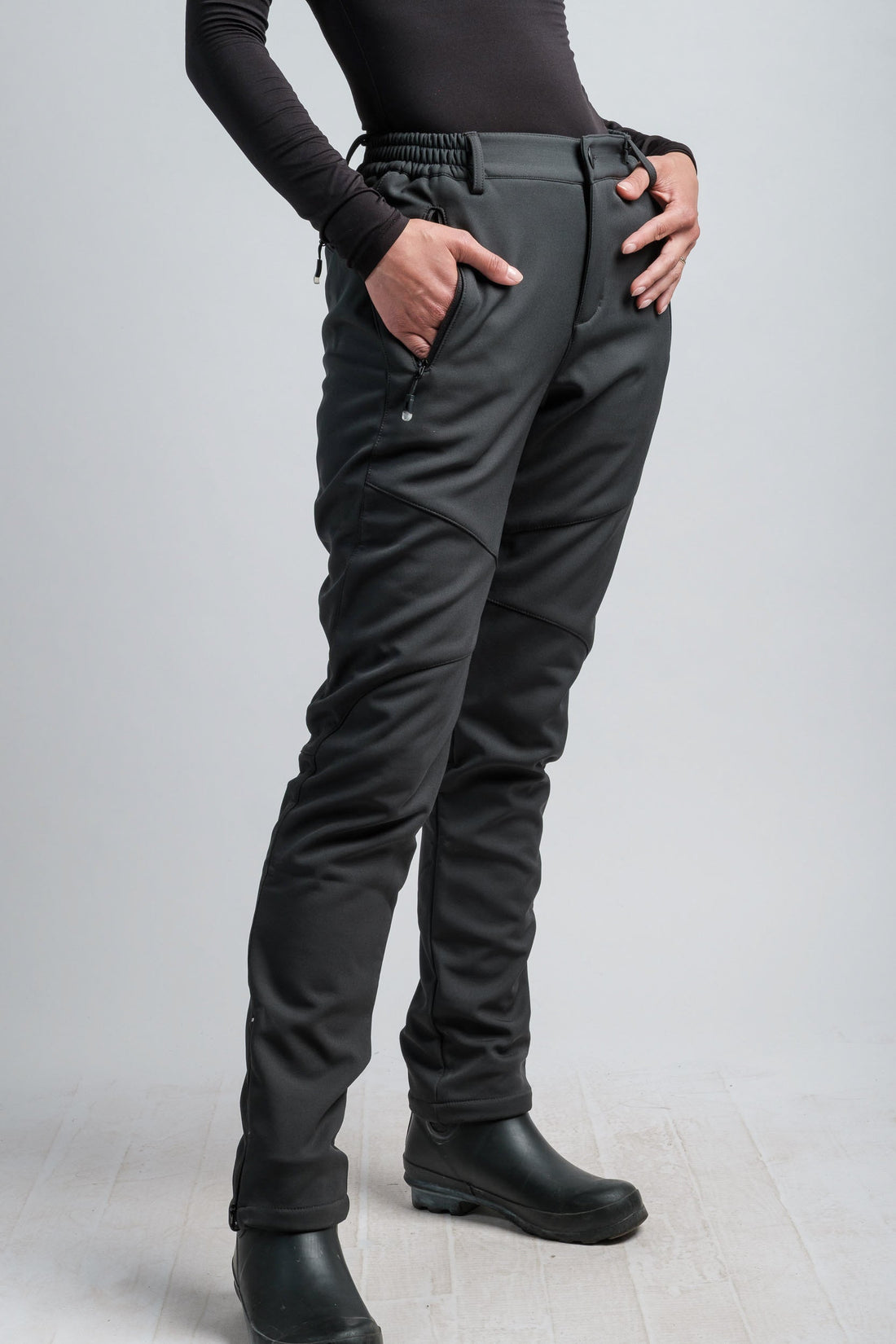 Featured image for Northbound Gear Women’s Gray V2 Pants Review