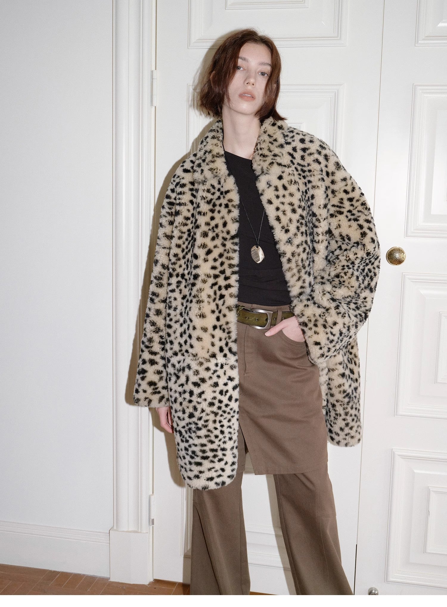 "Leopard print sniper" imported merino sheepskin fashionable off-shoulder slim mid-length fur coat-1