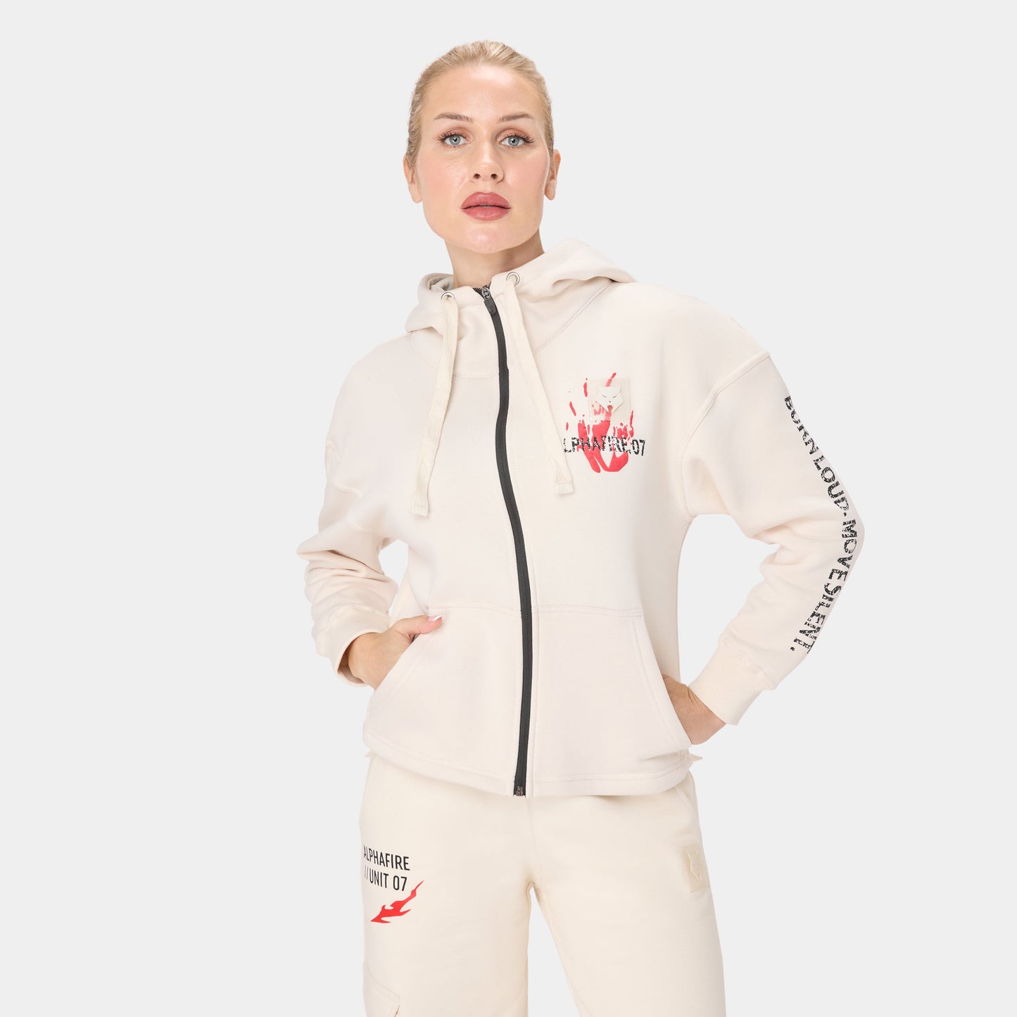 ALPHAFIRE CROP HOODIE — TACTICAL BIEGE