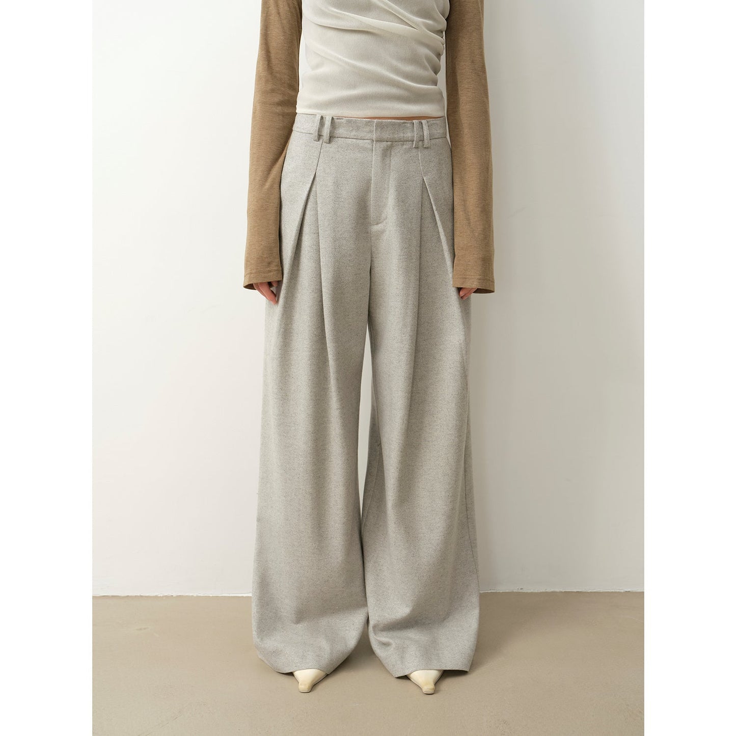 "City Stroll" casual and relaxed wool-blend double-pleated straight draped wide-leg casual