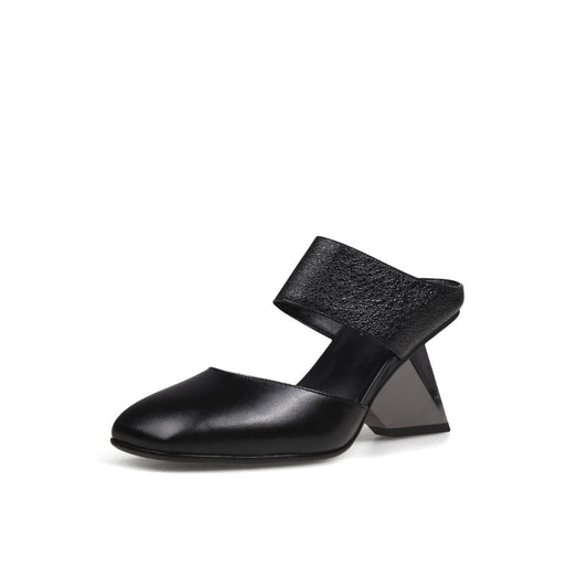 Femme Ankle Strap Gravity Block Heel Pumps
