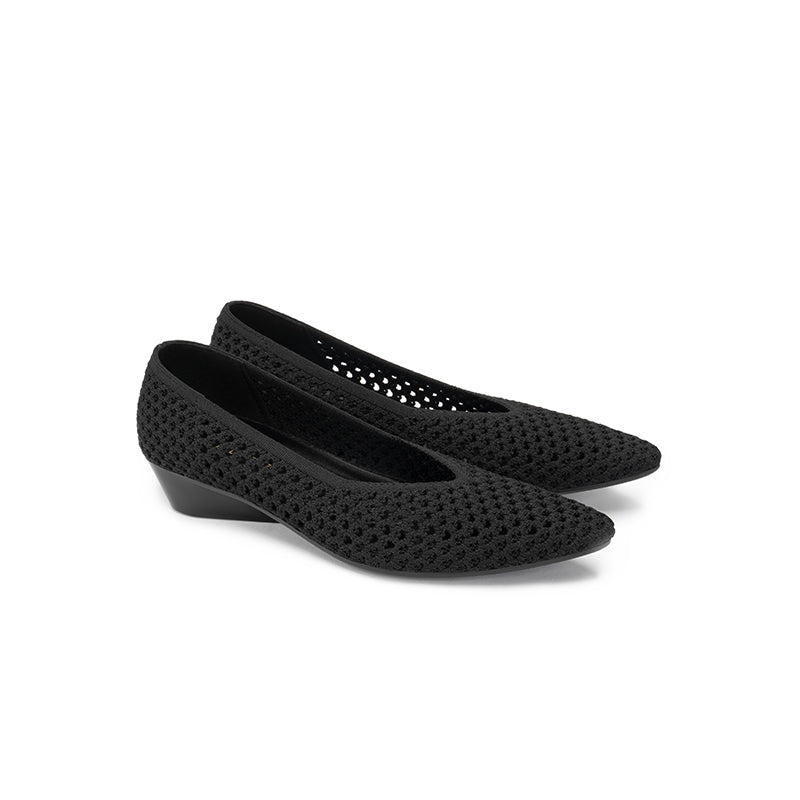Heart Mesh Knit Pointed Toe Wedge Pumps – Breathable V-Cut Office Heels